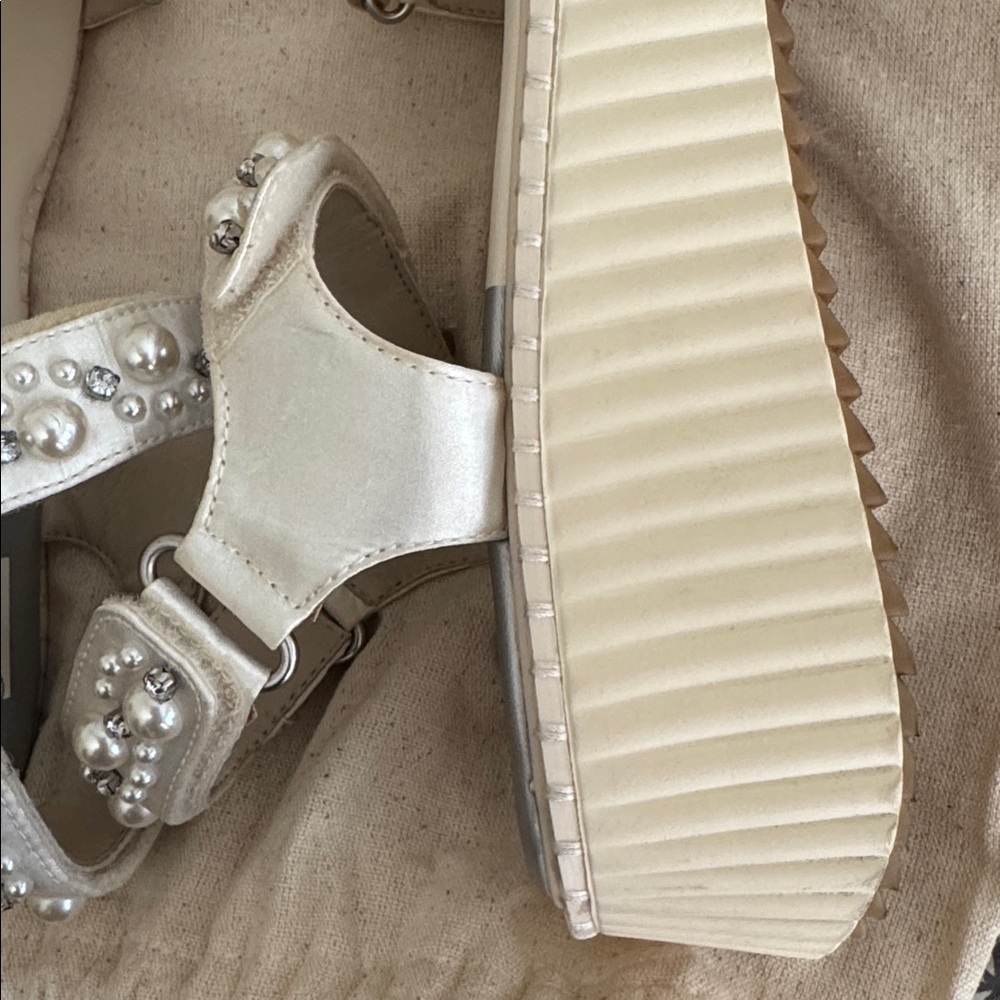 Dolce Vita Women's Debra Cream Sandals Size 8.5 M Good Condition - Picture 15 of 15